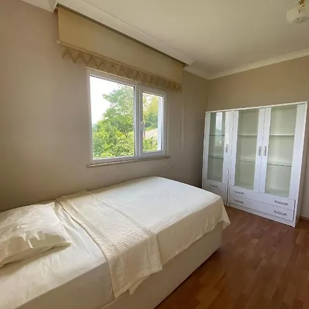 Yomra-kasustu Villa Trabzon